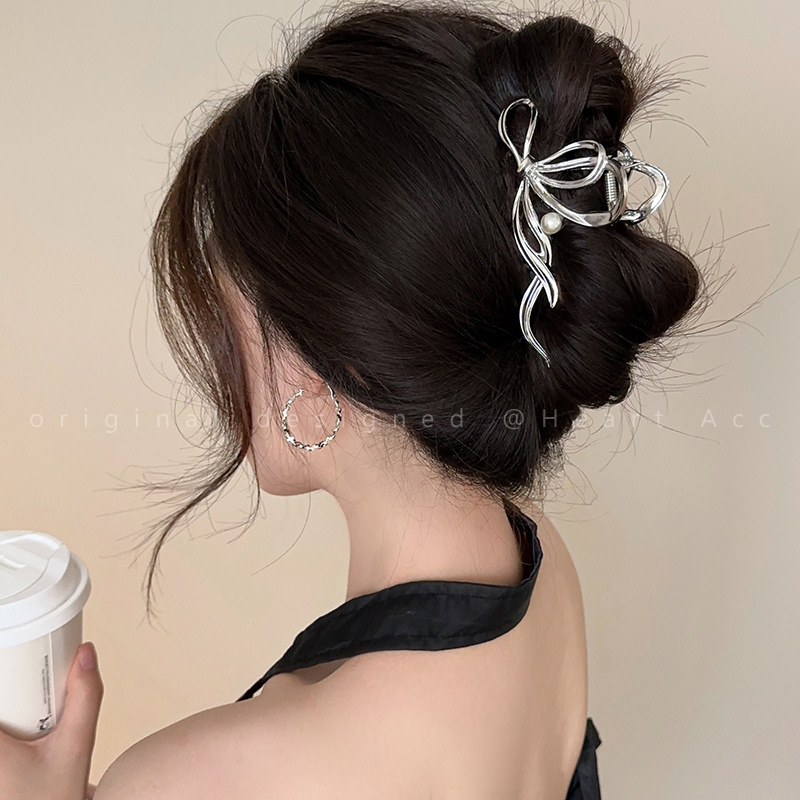 Pinza de Pelo Metálica de Lujo - Korean Luxury Lifestyle reseña y precio