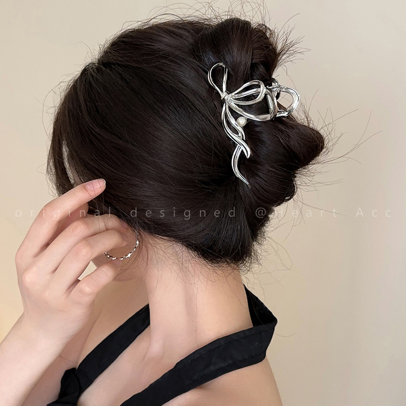 Pinza de Pelo Metálica de Lujo - Korean Luxury Lifestyle reseña y precio